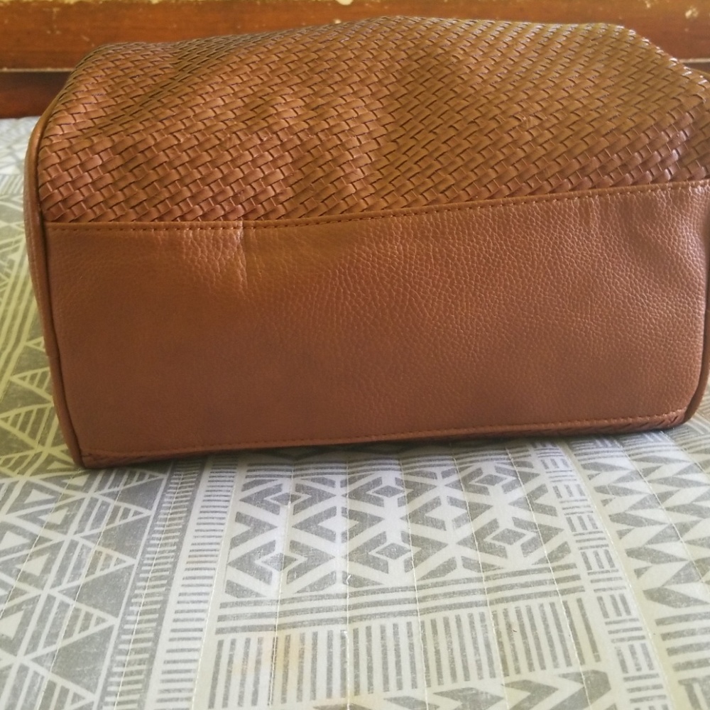 Handbag - Picture 2 of 2